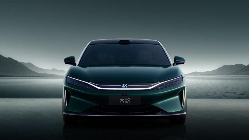 BYD Da Han rear three-quarter view, official press image
